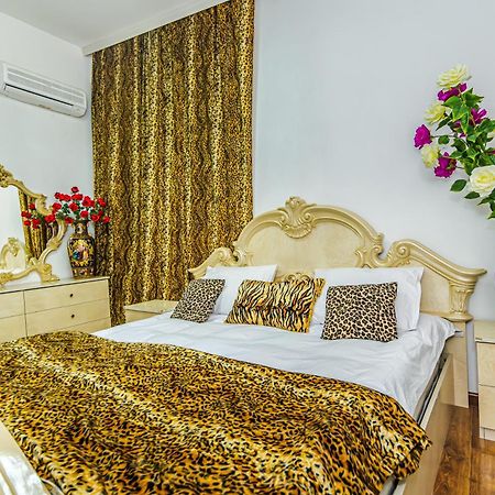 Sera Hotel Baku Ngoại thất bức ảnh